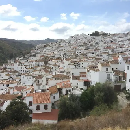 Casa En Pueblo De Montes De Málaga A 15km De Playa Сasa de vacaciones Almáchar